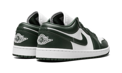 Jordan 1 Low Galactic Jade (W)