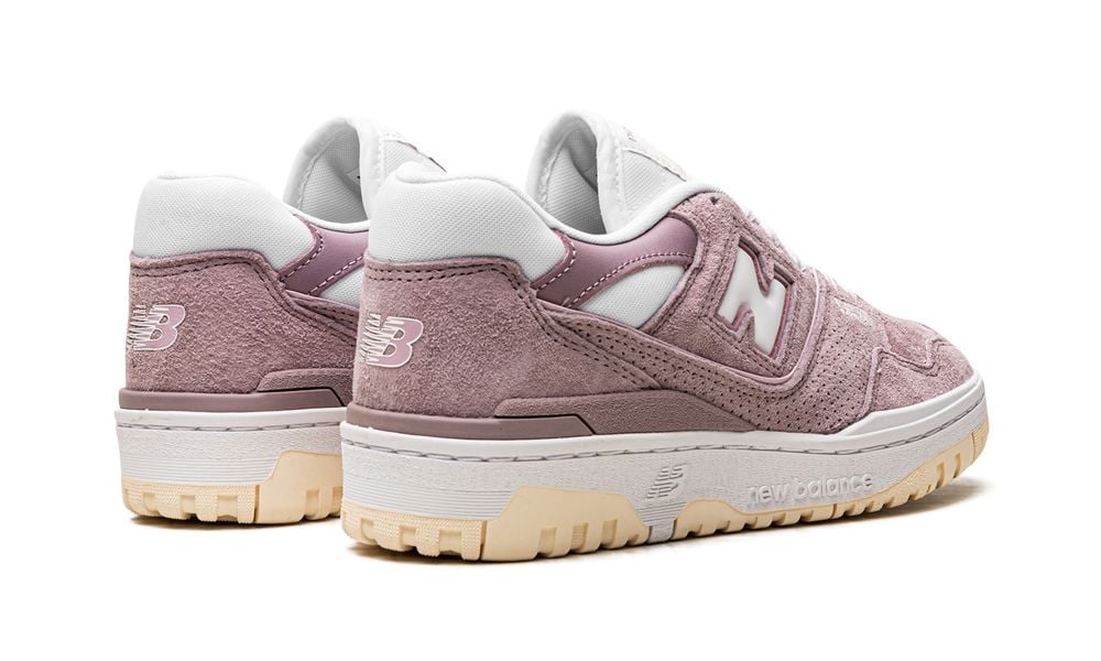 New Balance 550 Lilac Chalk Suede (W)