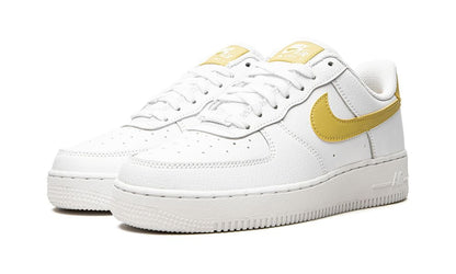 Nike Air Force 1 '07 White Saturn Gold White White (W)