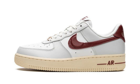 Nike Air Force 1 Low '07 SE Just Do It Photon Dust Team Red (Women's)