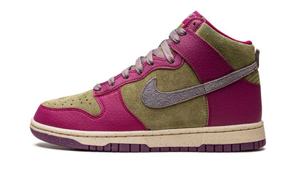 Nike Dunk High Dynamic Berry (W)