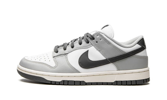 Nike Dunk Low Light Smoke Grey (W)