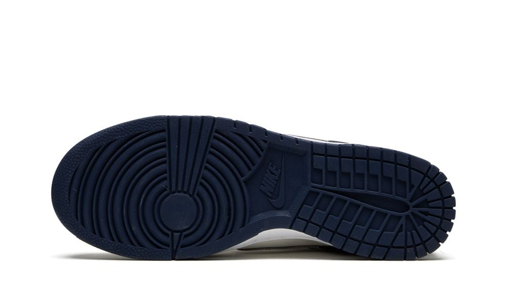 Nike Dunk Low Summit White Midnight Navy