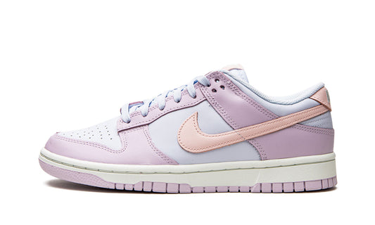 Nike Dunk Low Easter 2022 (Women's)