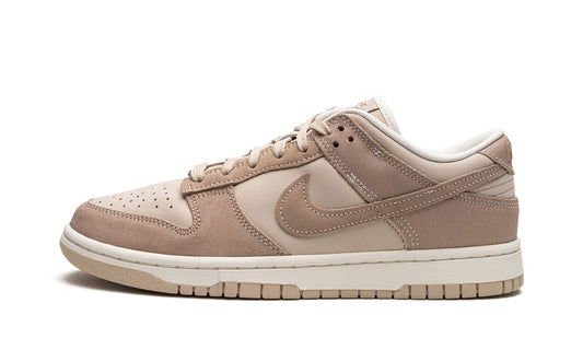 Nike Dunk Low SE Sanddrift (W)